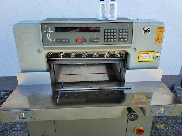 Schneidmaschine Polar 55EM