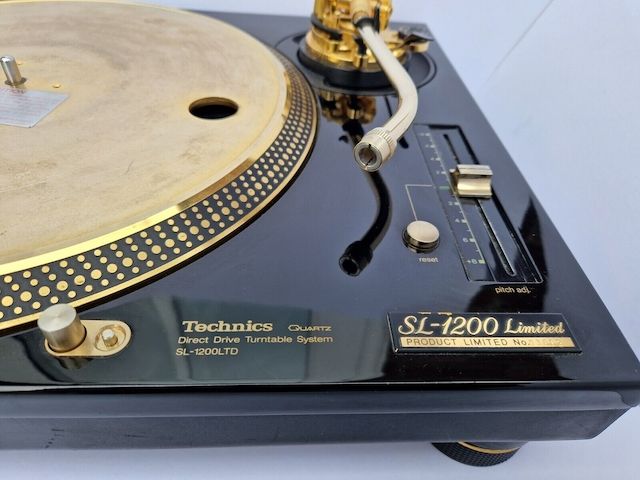 Technics 1200 LTD Gold Limited Edition