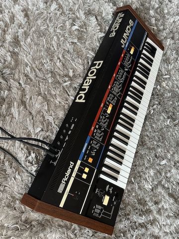 Roland Juno 6 Analog Polyphonic Synthesizer