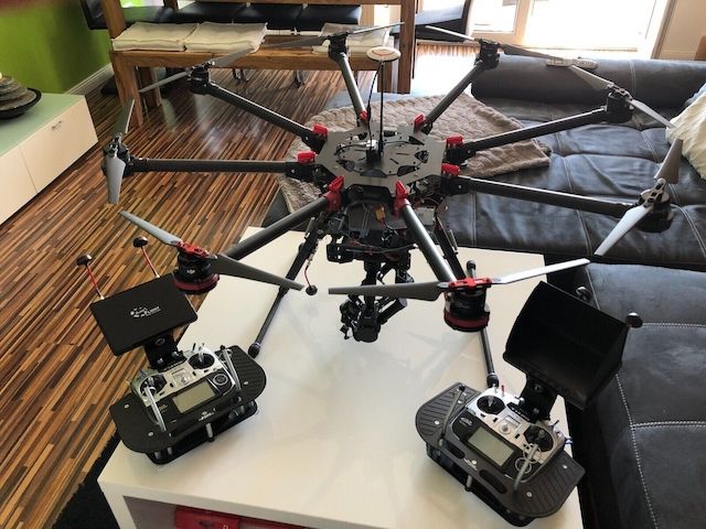 DJI S1000+ Profi Oktokopter-Drohne mit ZENMUSE Z15 GH4 Gimbal + A2-Controller