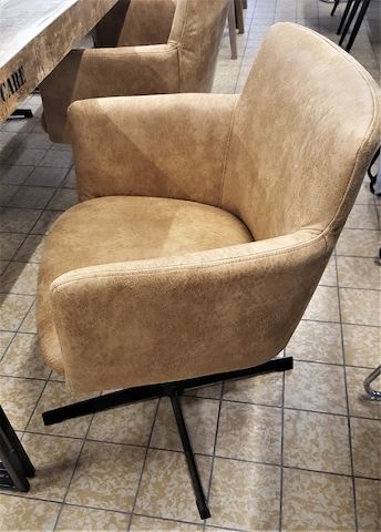 NEU Esszimmer Stuhl in Eco Leder mit Armlehne Drehbar