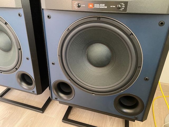 JBL 4349 - 2-Way Studio Monitor Loudspeaker