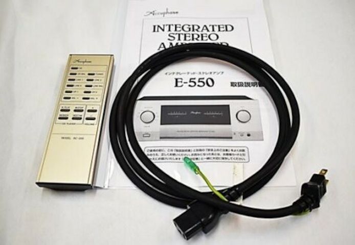 Accuphase E-550