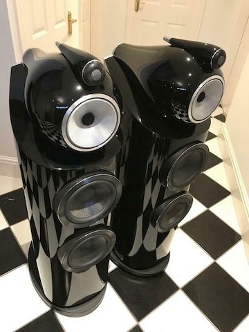 Bowers and Wilkins 802 D3