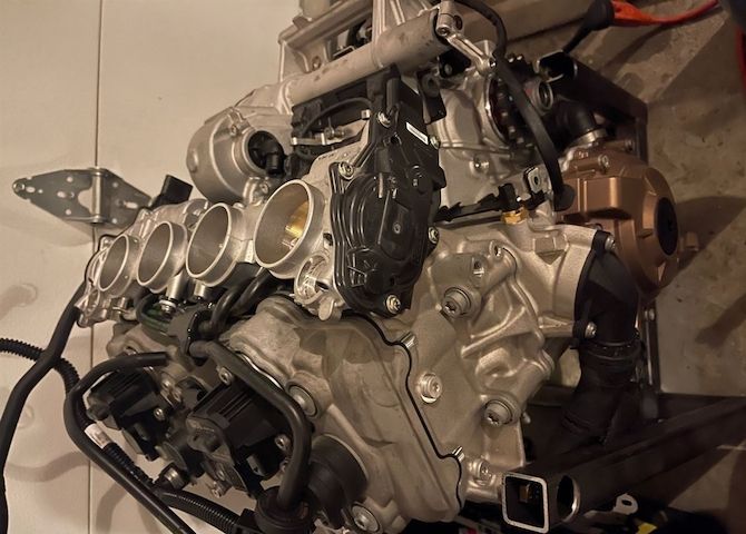 2020 BMW S1000RR Motor