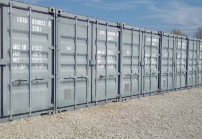 Lagerpark Dachau -Container-Lagerfläche - Container - Licht+Strom