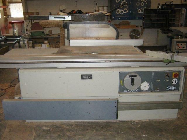 Formatkreissäge , Maka KS 3000 , SCM ,400 V , 5,5 kw Sägeblatt 400 mm , 45 Grad