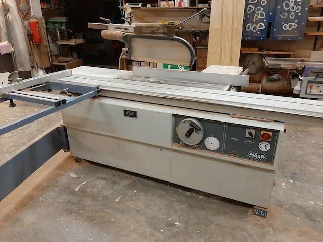 Formatkreissäge , Maka KS 3000 , SCM ,400 V , 5,5 kw Sägeblatt 400 mm , 45 Grad