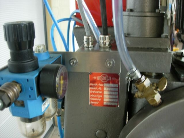 Kaltkreissäge Eisele VMS II PV 033  analoger Halbautomat  Luft-Hydraulikanlage