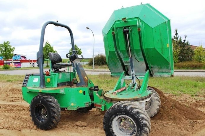 Dumper Benford mit ca.1,8 m³ Mulde, geländegängig, Allradantrieb, Deutz Diesel