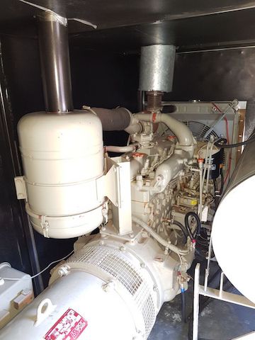 Notstromaggregat 110kVA - 2,7t Anhänger - ca. 300 Betriebsstunden