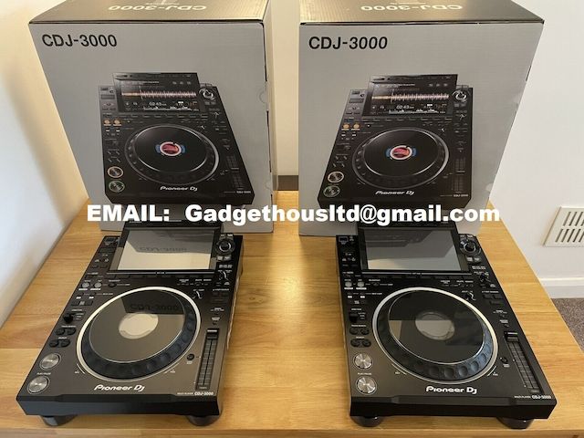 Pioneer CDJ-3000 / Pioneer DJM-A9 / Pioneer DJM-V10-LF / Pioneer CDJ-2000NXS2 / Pioneer DJM-900NXS2