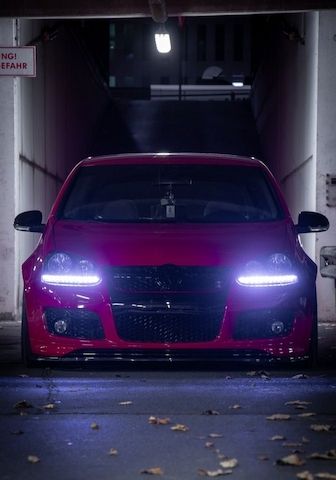 VW Golf 5 GTI Scheinwerfer H7 Schwarz TFL und Dynamischen Blinker