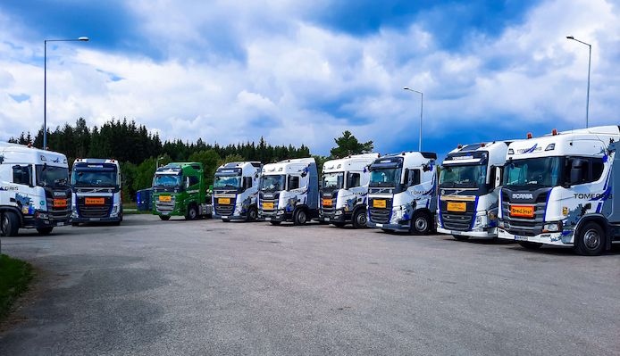 Logistik - Übergroße Fracht und andere Dienstleistungen