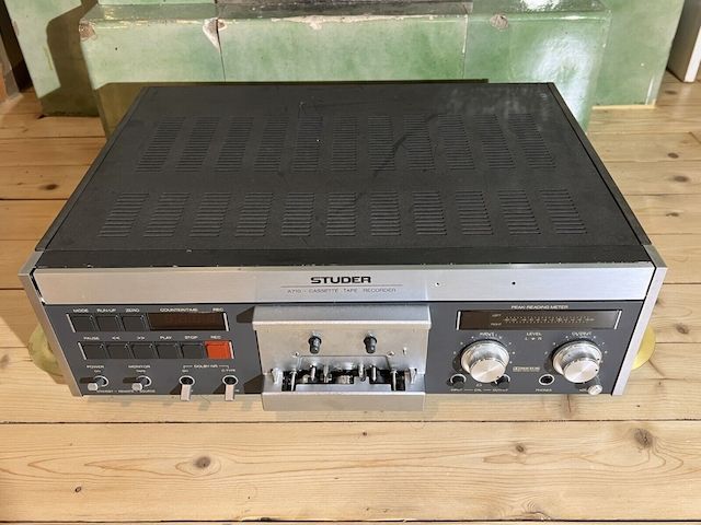 Studer A710 Kassettenrekorder
