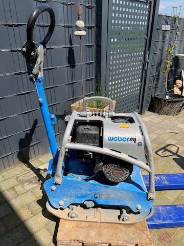 Weber Rüttelplatte CR 3 200 kg mit Schutzmatte Verdichter