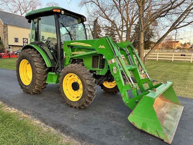 2003 John Deere 5220 Tractor 4x4
