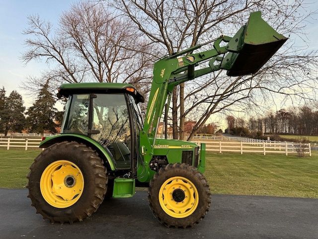 2003 John Deere 5220 Tractor 4x4