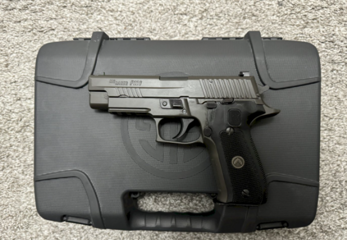 Sig Sauer P226 Legion