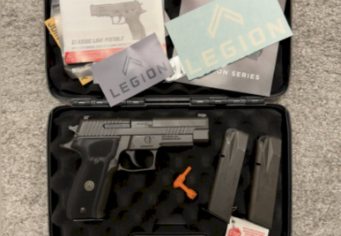 Sig Sauer P226 Legion