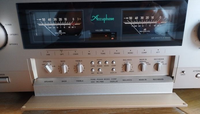 Accuphase E 480 Vollverstärker