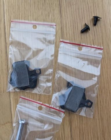 SRAM Red & XX1 eTap AXS Mullet Gravel Gruppe