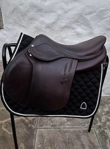 Devoucoux 17,5"" brauner Biarritz Labor-Springsattel