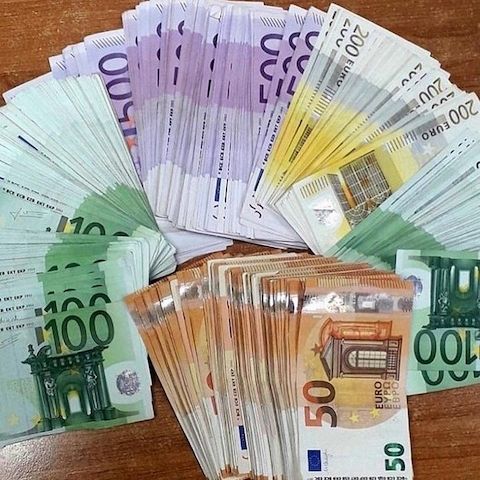 Kaufen Sie Euro-Banknoten-WHATSAPP..+4915510348975