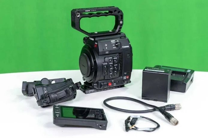 Canon EOS C200