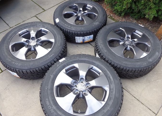 neue Toyota RAV4 nagelneue winterradsatz 225/65r17 inkl.RDKS