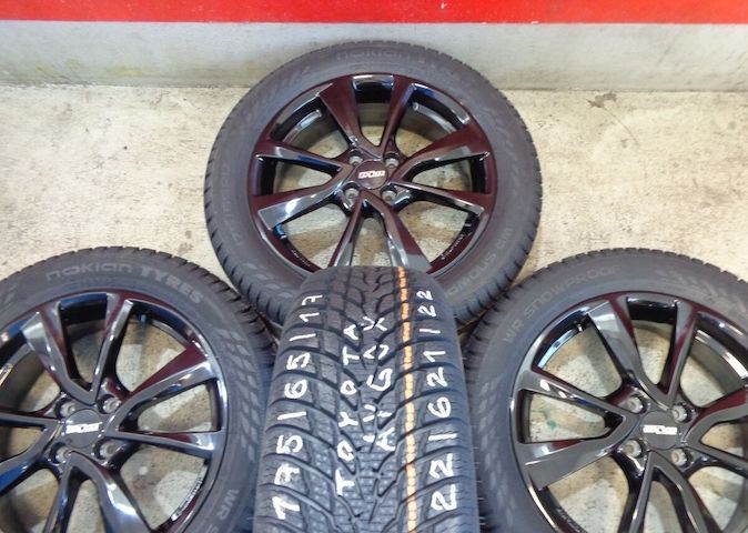 Toyota Aygo X neue winterradsatz 175/65R17