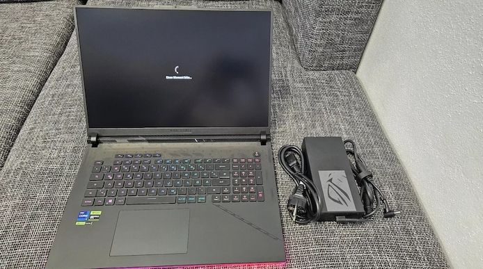 ASUS ROG Strix SCAR 18 Gaming Laptop
