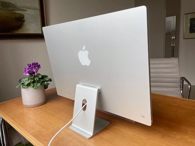 iMac 24'' M3 10 Core GPU