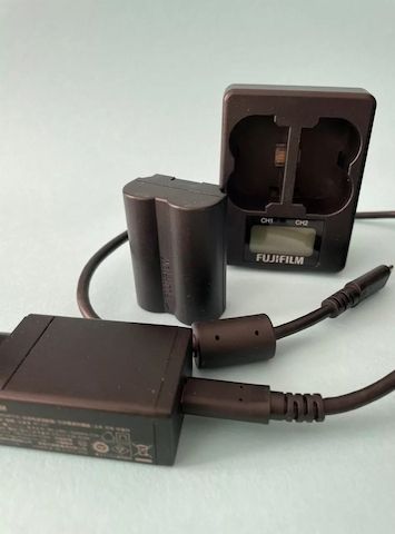 Fuji GFX 100s Kamera  fast neu