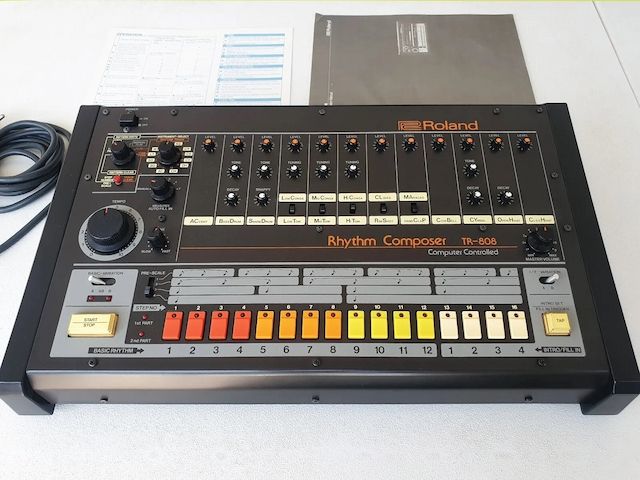 Roland TR-808 Rhythm Composer