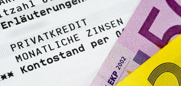 🎄💰 Entfesseln Sie Ihren Weihnachtszauber mit einem schnellen Privatkredit! 🎁✨