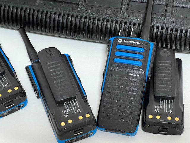 6 x Motorola DP4401 Atex - geschütz UHF Band DP 4401