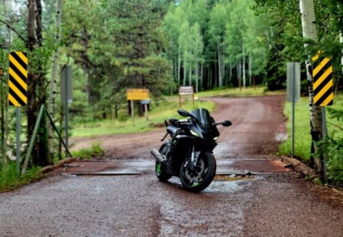 2020 Yamaha Sportbike Motorcycle YZF R6