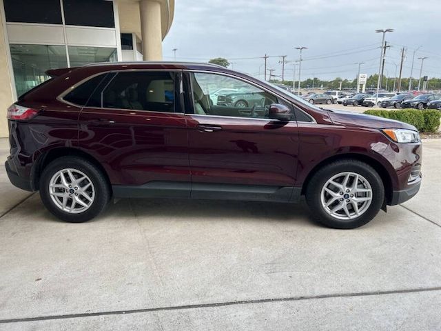2021 Ford Edge