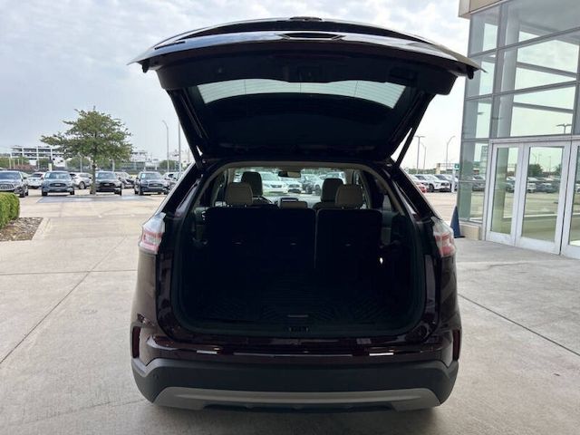 2021 Ford Edge
