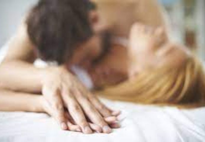 Suche eine langfristige niveauvolle  Freundschaft plus