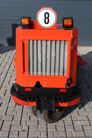 Hako Variotrac 2150 D Diesel mit Frontmähwerk ca. 125 cm Schnittbreite