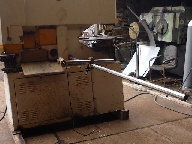 Profilschere Lochstanze GEKA HYDRRACROP 55 AD