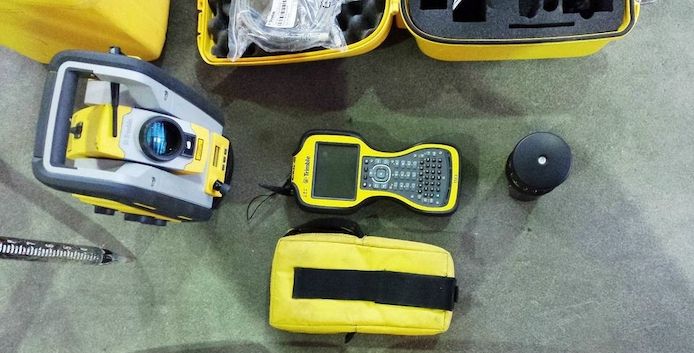 Tachymeter Trimble SPS 720 Totalstation,TSC 3 Controller, MT1000 Prisma +Zubehör