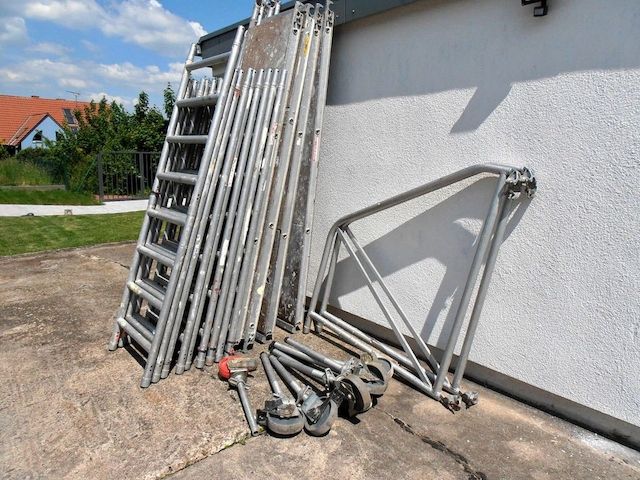 Altrex Fahrgerüst Alugerüst Rollgerüst Gerüst, fahrbar kein Layher