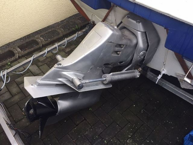 Motorboot Larson Cuddy 195 4,3L Volvo Penta