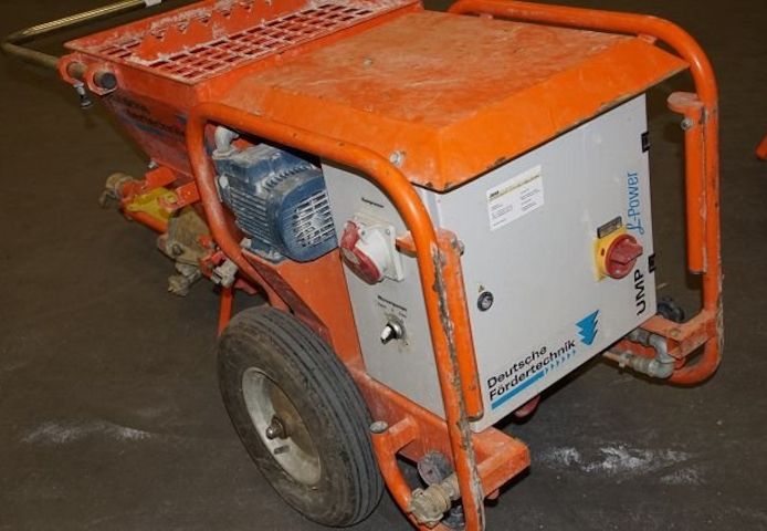 Putzmaschine UMP1, L-Power,mit Druckerhöhungspumpe, 4,4 kW
