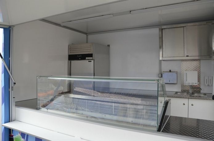 Verkaufswagen Imbisswagen Eiswagen Eisanhänger
