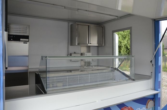 Verkaufswagen Imbisswagen Eiswagen Eisanhänger