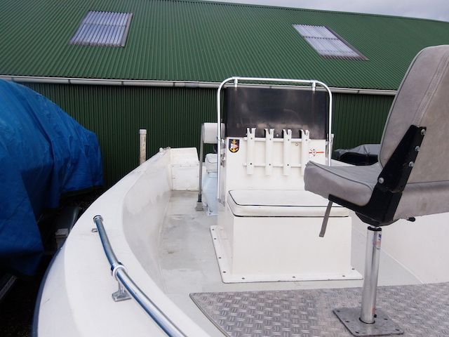 Angelboot  Freizeitboot mit Trailer Modell Angeln